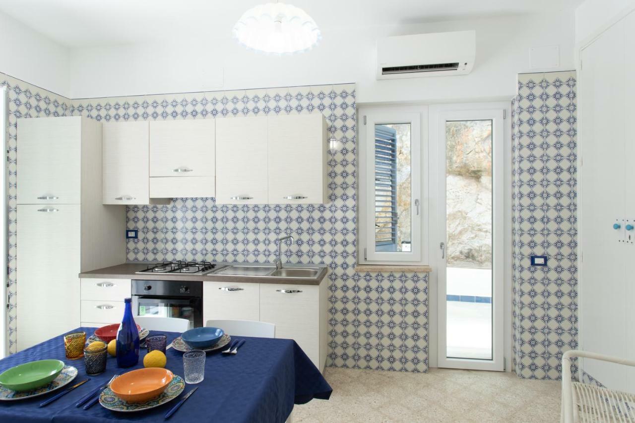 Villa Aurora Mondello Addaura Exterior photo