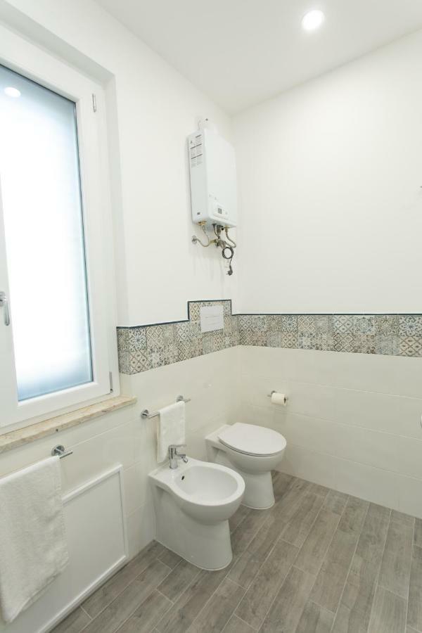 Villa Aurora Mondello Addaura Exterior photo